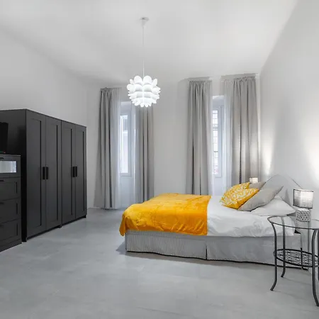 San Giusto's Soul - Centro Storico Apartment Trieste